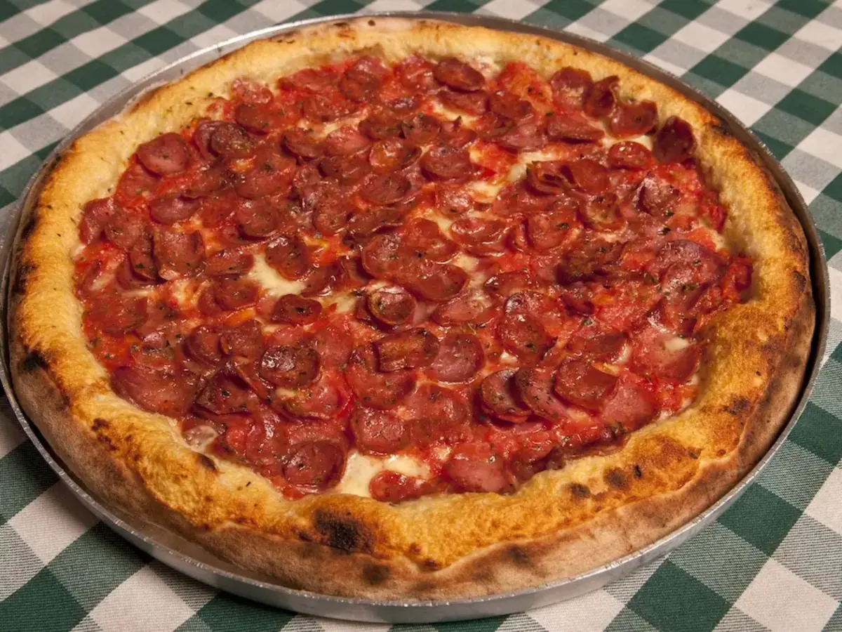 Pizza Calabresa — antes